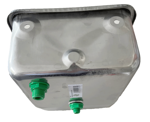 BA 731 STAINLESS STEEL BA 731 STAINLESS STEEL DRINKING BOWL - 4 LITER WITH FLOATER VALVE - 1/2" OUTER THREAD